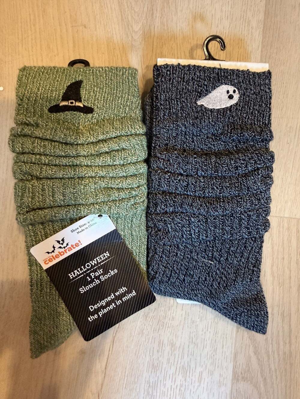 Way to Celebrate Halloween Slouch Socks 2 Pair Witch Hat and Ghost Size 4-10